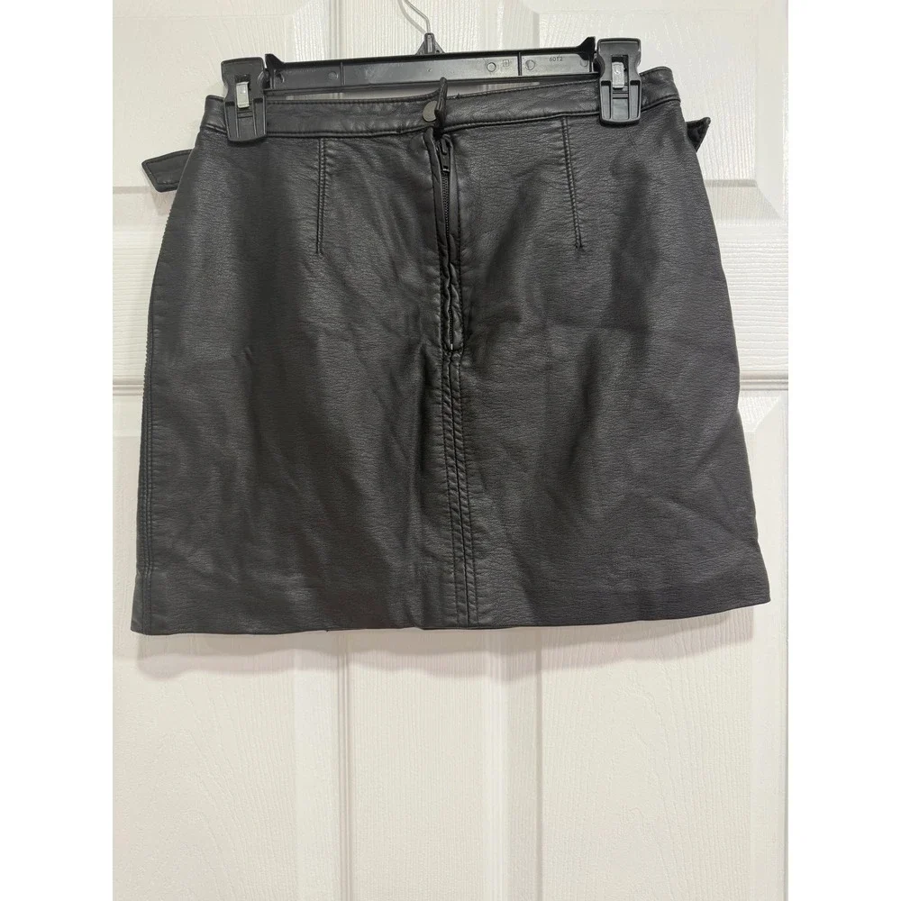 Free People Black Faux Leather Belted Mini‎ Skirt Size 2 Moto Style